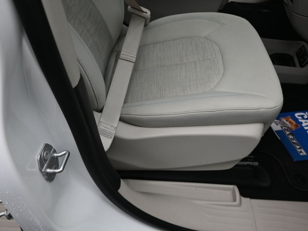 2017 Chrysler Pacifica Hybrid Touring Plus