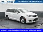 2017 Chrysler Pacifica Hybrid Touring Plus