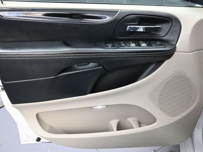 2016 Dodge Grand Caravan SE Plus