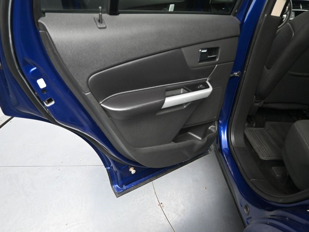 2013 Ford Edge SE