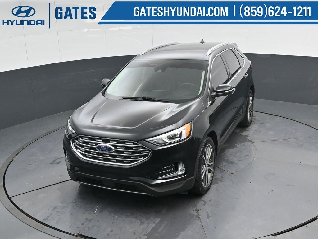 2020 Ford Edge Titanium