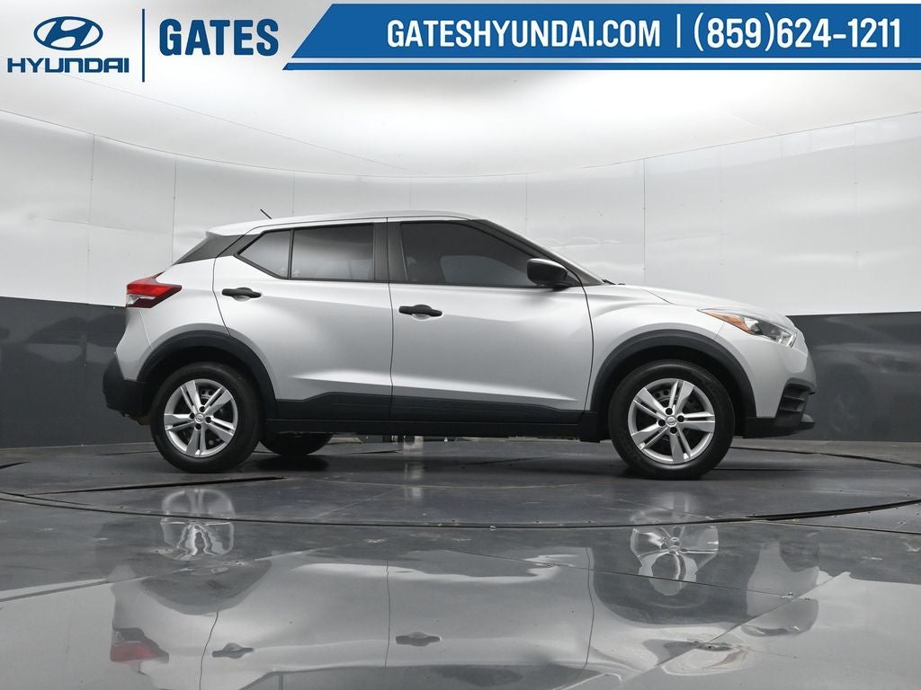 2020 Nissan Kicks S