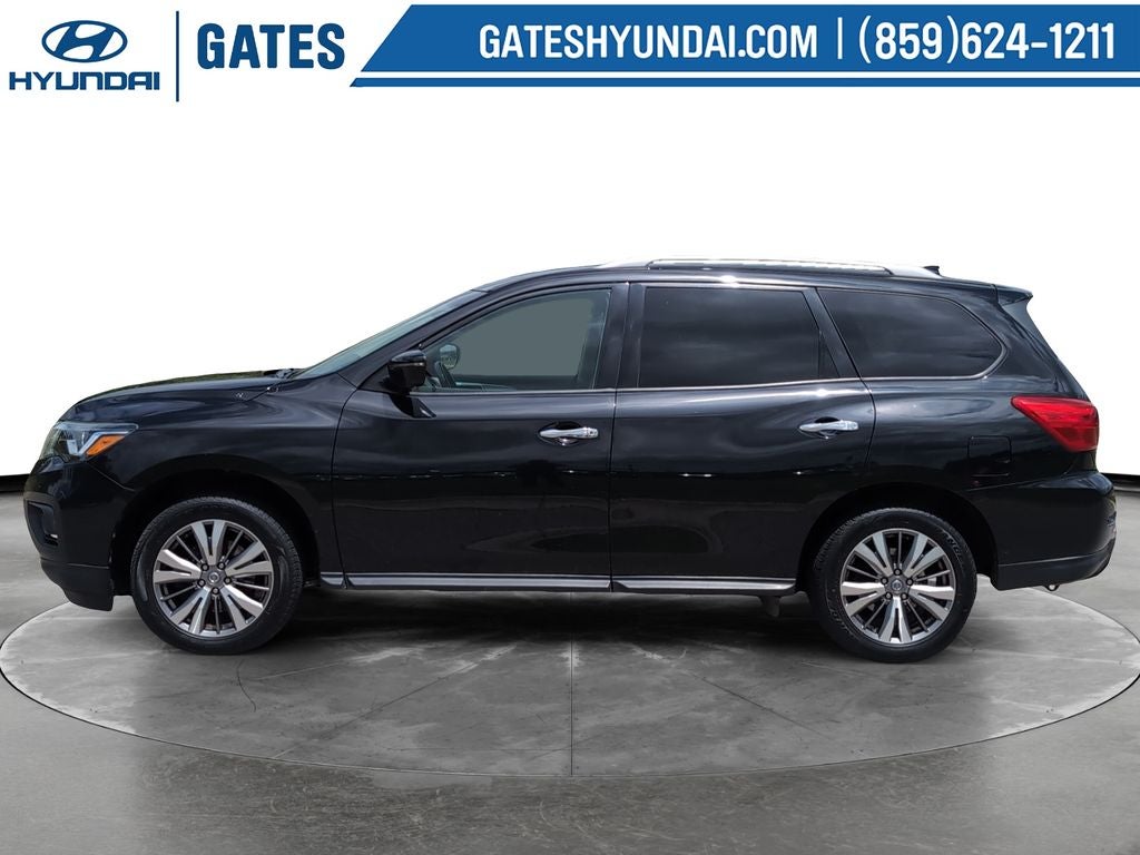 2020 Nissan Pathfinder SL