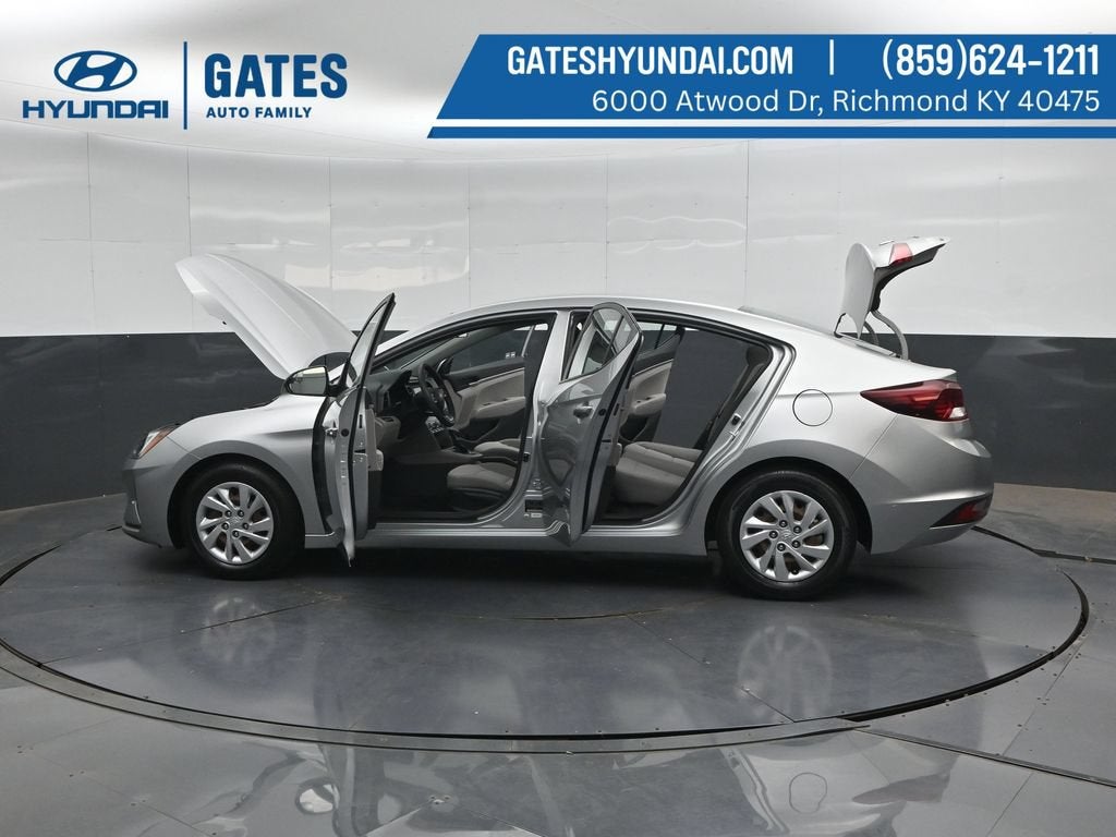 2020 Hyundai Elantra SE