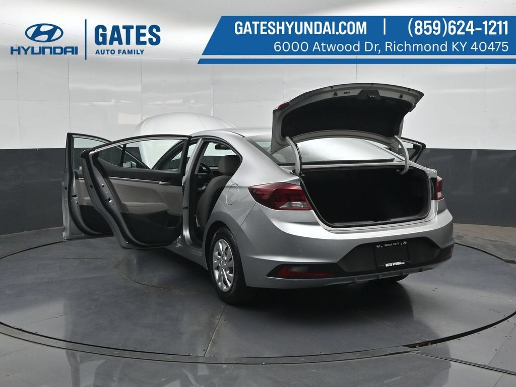 2020 Hyundai Elantra SE