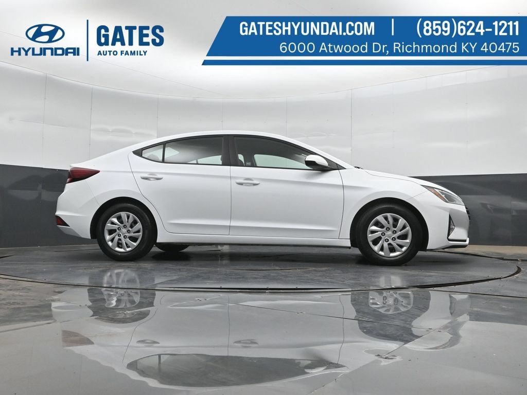 2020 Hyundai Elantra SE