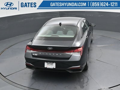 2021 Hyundai Elantra SE