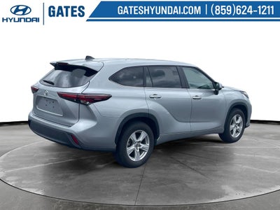 2025 Toyota Highlander XLE