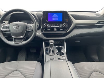 2025 Toyota Highlander XLE