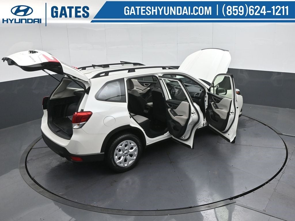 2023 Subaru Forester Base