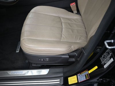 2012 Hyundai Equus Signature