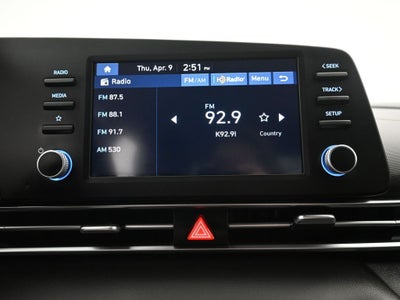 2025 Hyundai Elantra SE