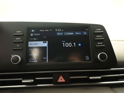 2022 Hyundai Elantra SEL