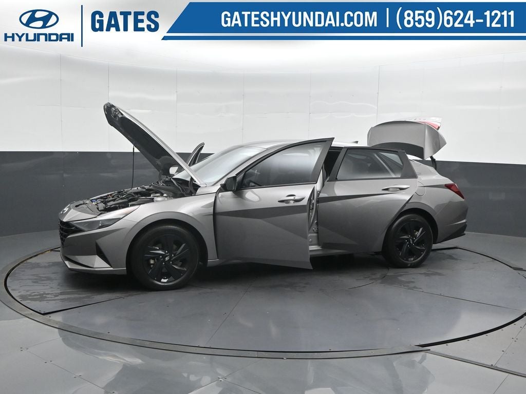 2022 Hyundai Elantra SEL