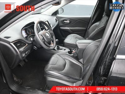 2022 Jeep Cherokee Latitude Lux