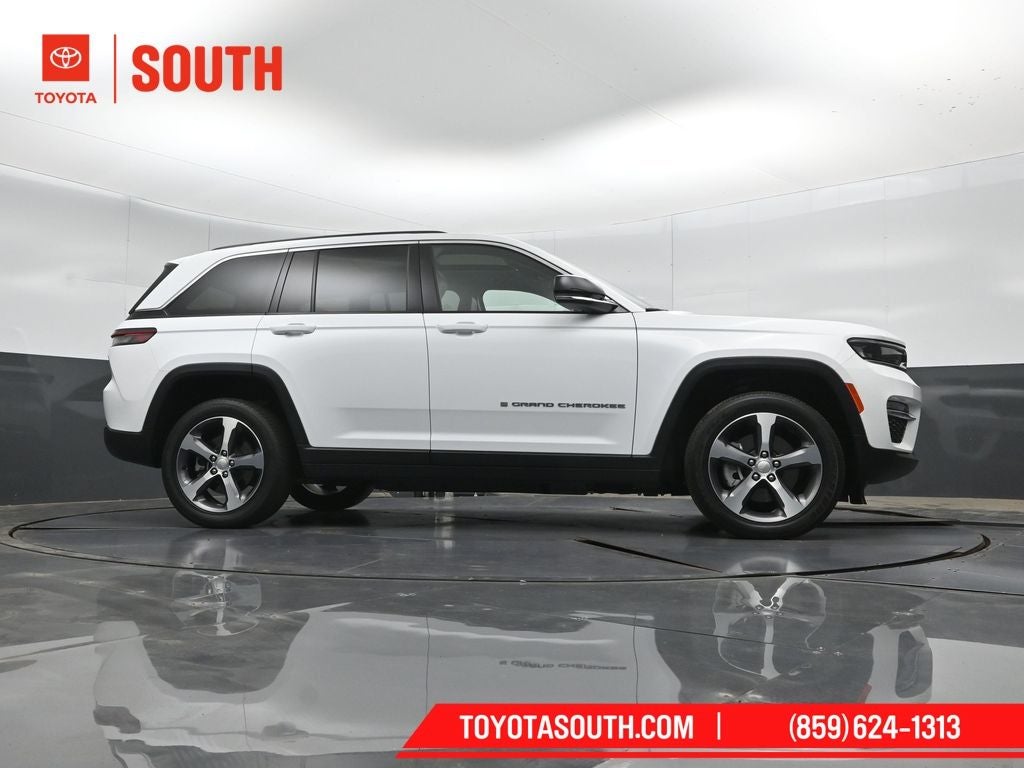 2022 Jeep Grand Cherokee 4xe