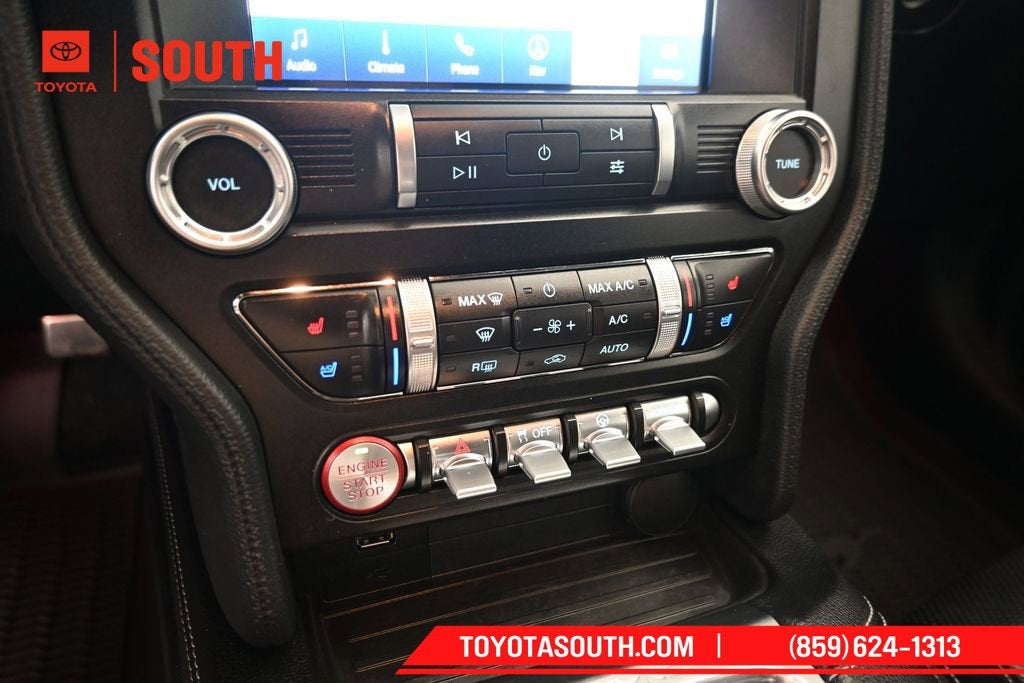 2022 Ford Mustang EcoBoost Premium