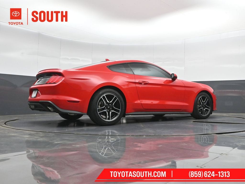 2022 Ford Mustang EcoBoost Premium