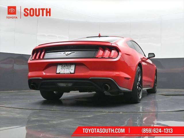 2022 Ford Mustang EcoBoost Premium