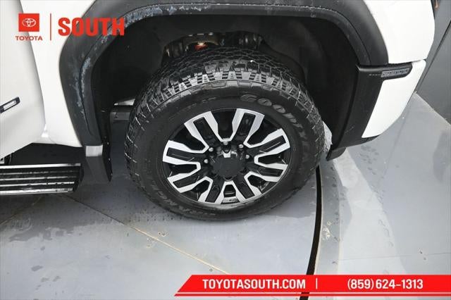2024 GMC Sierra 2500HD Denali Ultimate