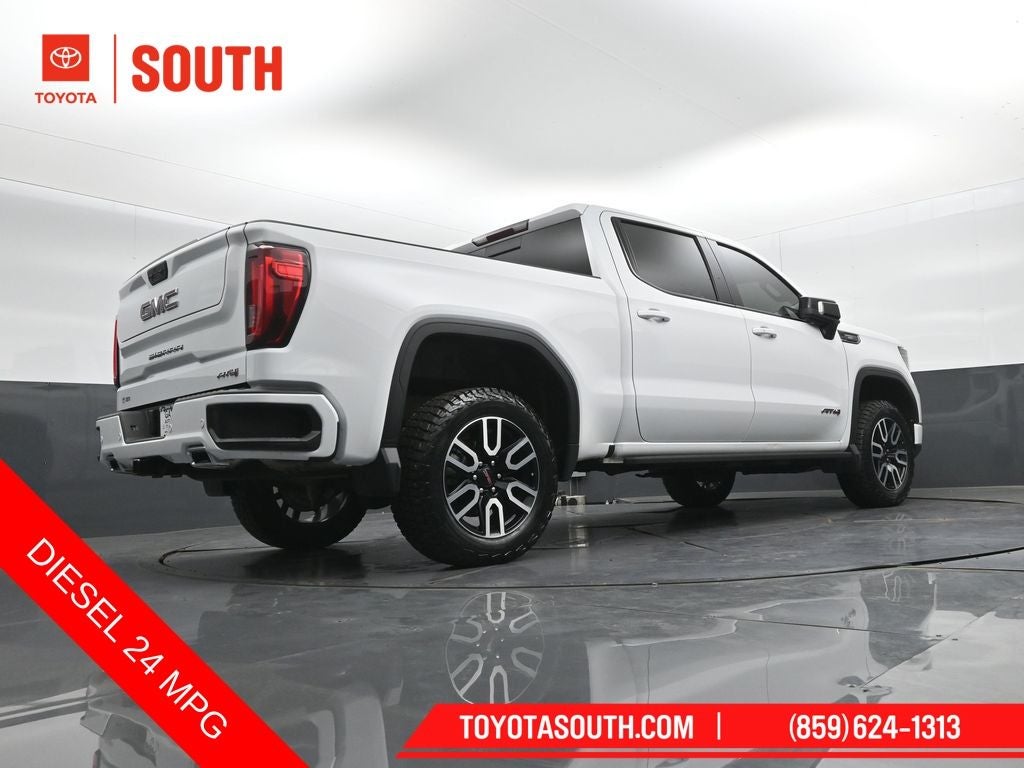 2023 GMC Sierra 1500 AT4