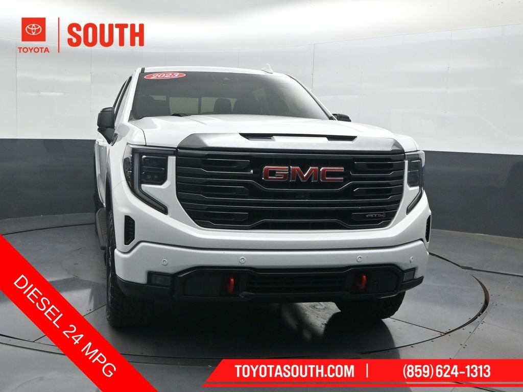 2023 GMC Sierra 1500 AT4