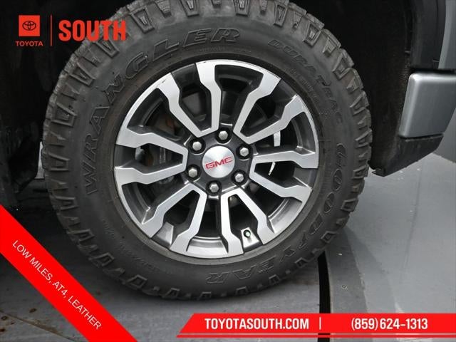 2023 GMC Sierra 1500 AT4