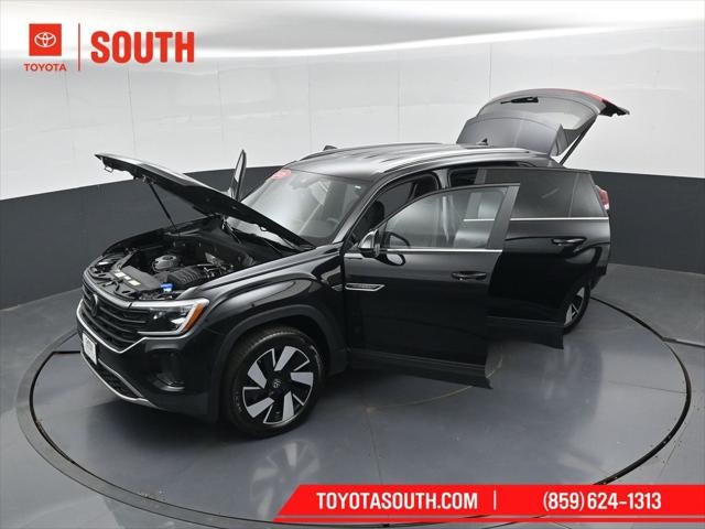 2026 Volkswagen Atlas Cross Sport 2.0T SE w/Technology