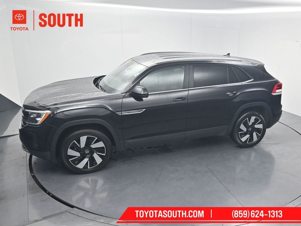 2024 Volkswagen Atlas Cross Sport 2.0T SE w/Technology
