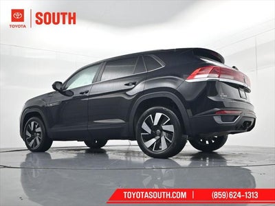 2024 Volkswagen Atlas Cross Sport 2.0T SE w/Technology
