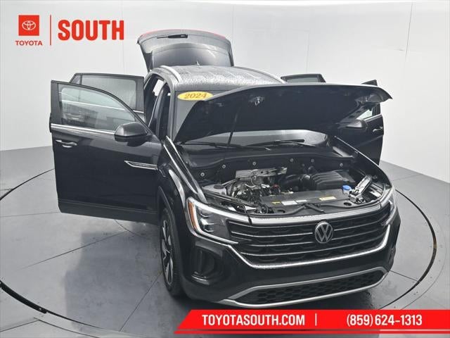 2024 Volkswagen Atlas Cross Sport 2.0T SE w/Technology