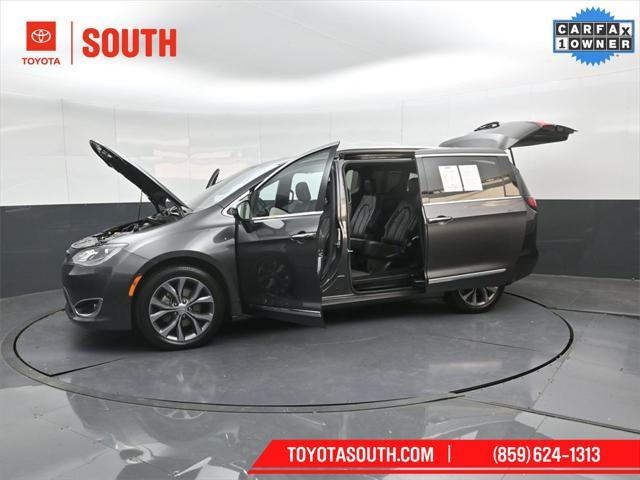 2020 Chrysler Pacifica Limited