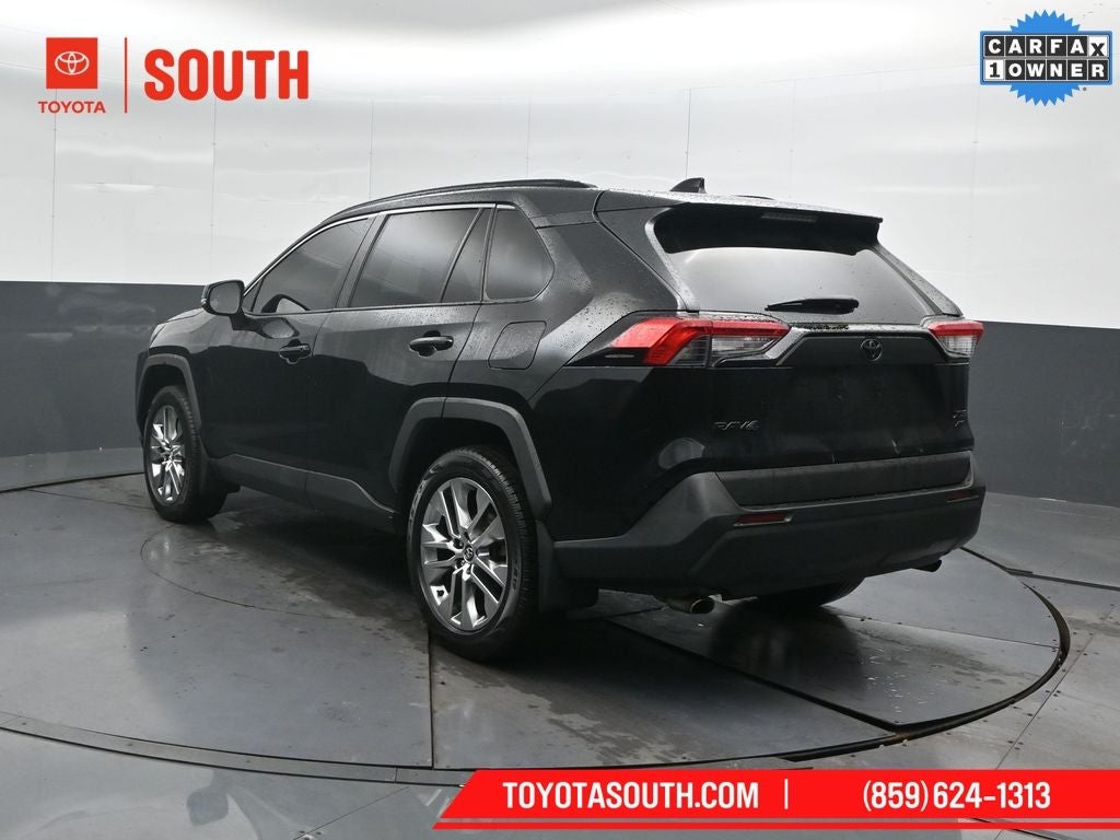 2020 Toyota RAV4 XLE Premium