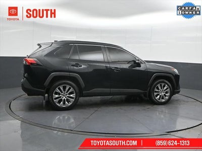2020 Toyota RAV4 XLE Premium