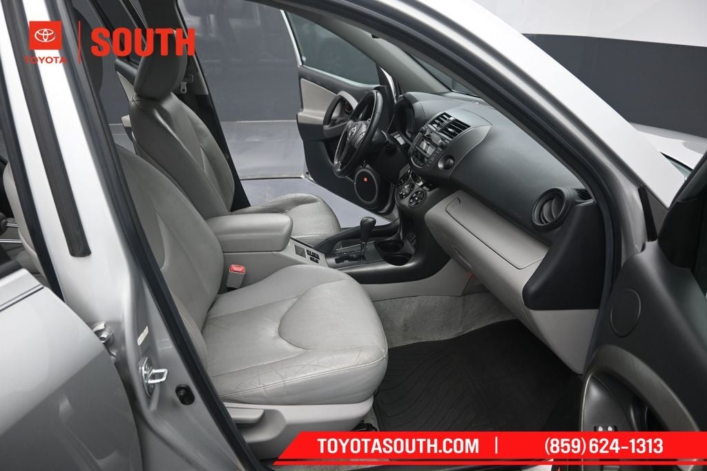 2011 Toyota RAV4 Limited