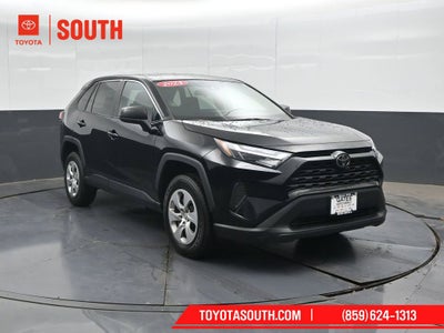 2024 Toyota RAV4 LE