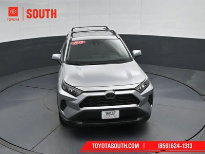 2019 Toyota RAV4 LE
