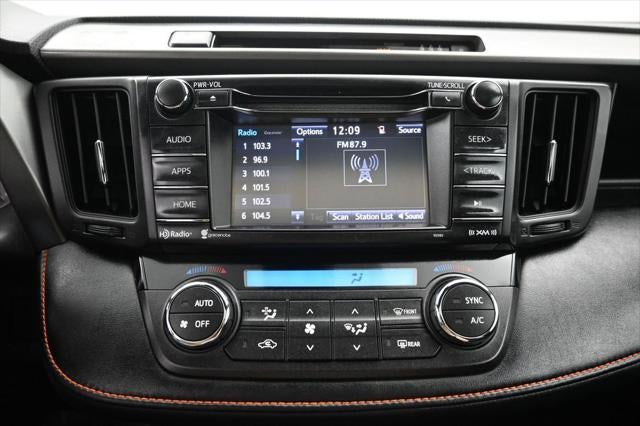 2018 Toyota RAV4 SE