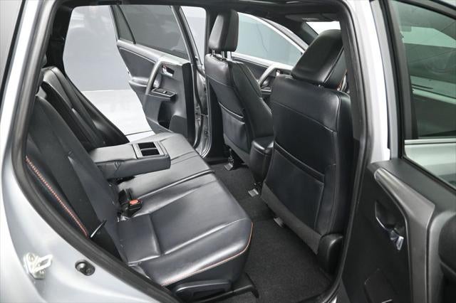 2018 Toyota RAV4 SE