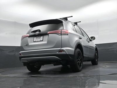 2018 Toyota RAV4 SE