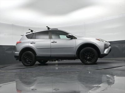 2018 Toyota RAV4 SE