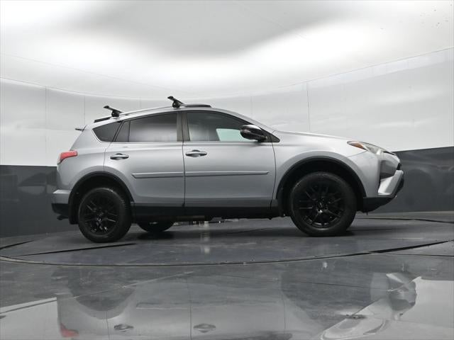 2018 Toyota RAV4 SE
