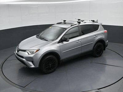 2018 Toyota RAV4 SE