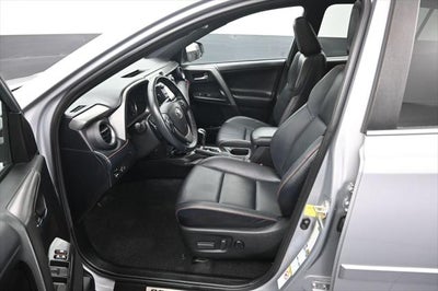 2018 Toyota RAV4 SE