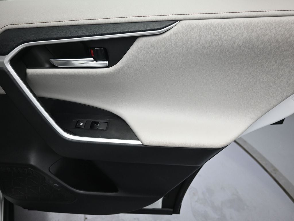 2022 Toyota RAV4 Limited