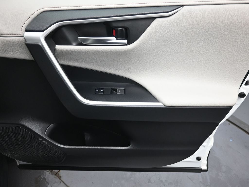 2022 Toyota RAV4 Limited