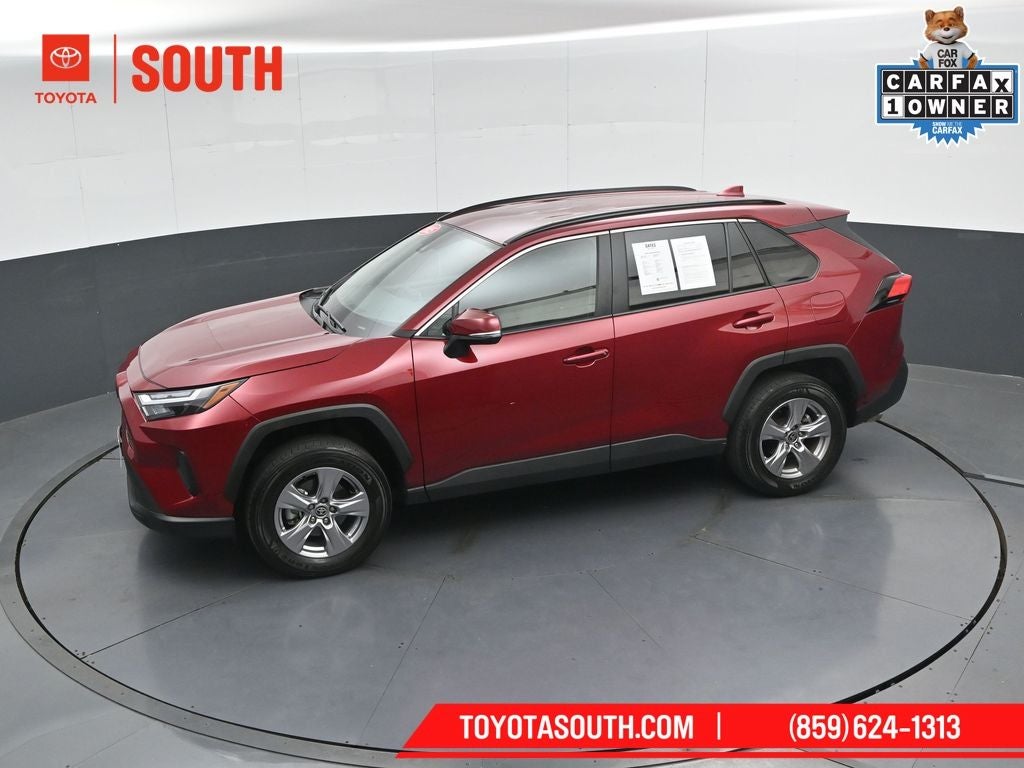 2025 Toyota RAV4 XLE