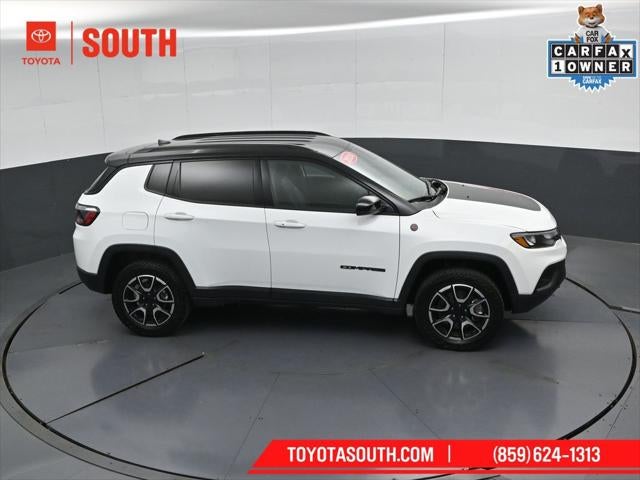 2024 Jeep Compass Trailhawk