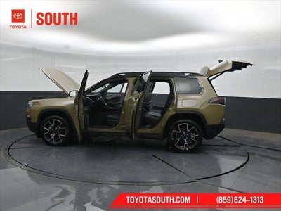 2026 Jeep Cherokee Overland
