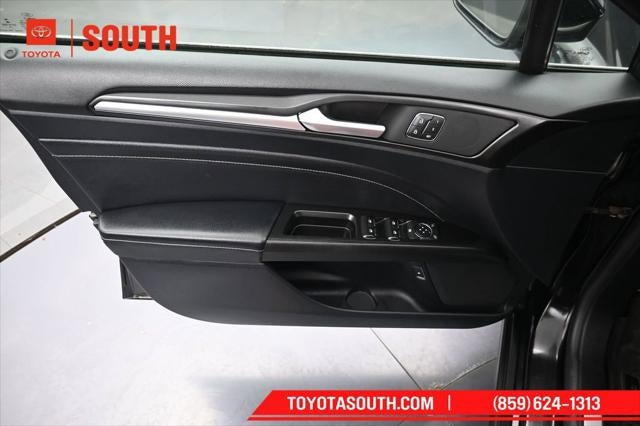 2020 Ford Fusion Energi Titanium